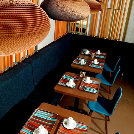 Express Toulouse Airport By Ihg Hotel