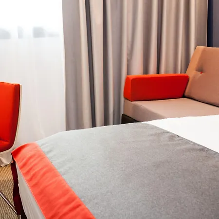 Express Toulouse Airport By Ihg Hotel