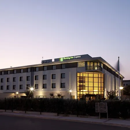 Hotel Express Toulouse Airport By Ihg 3*