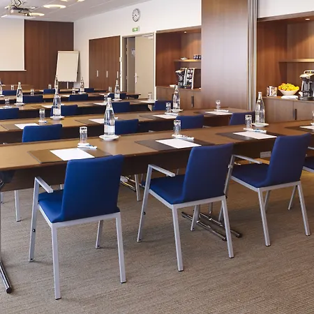 Express Toulouse Airport By Ihg Hotel Blagnac