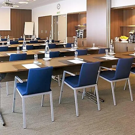 Express Toulouse Airport By Ihg 3*