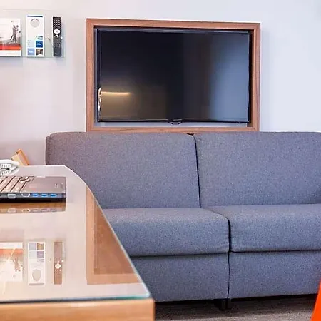 Express Toulouse Airport By Ihg Hotel Blagnac