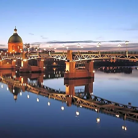 Express Toulouse Airport By Ihg 3*