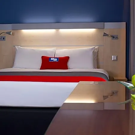 Express Toulouse Airport By Ihg Hotel Blagnac