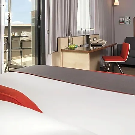 Express Toulouse Airport By Ihg Hotel Blagnac