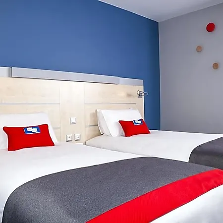 Hotel Express Toulouse Airport By Ihg 3*