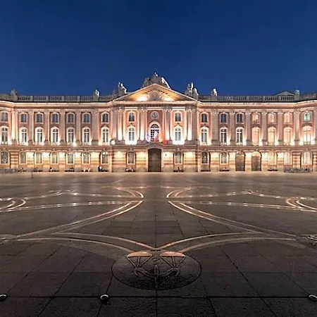 Hotel Express Toulouse Airport By Ihg