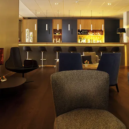 فندق Express Toulouse Airport By Ihg 3*