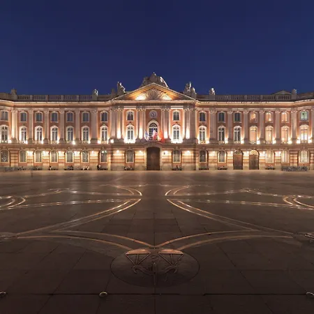 Express Toulouse Airport By Ihg Отель 3*