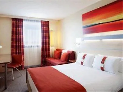 Express Toulouse Airport By Ihg 3*