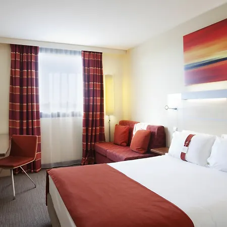 Express Toulouse Airport By Ihg Отель