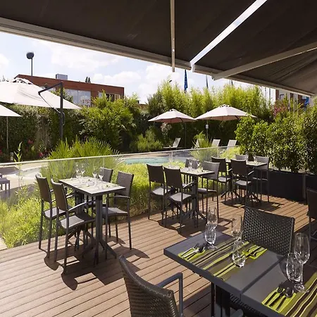 Express Toulouse Airport By Ihg Бланьяк