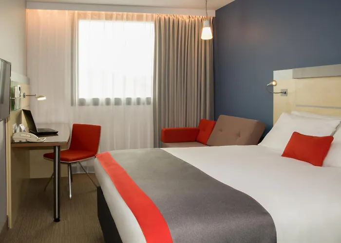Hotel Express Toulouse Airport By Ihg