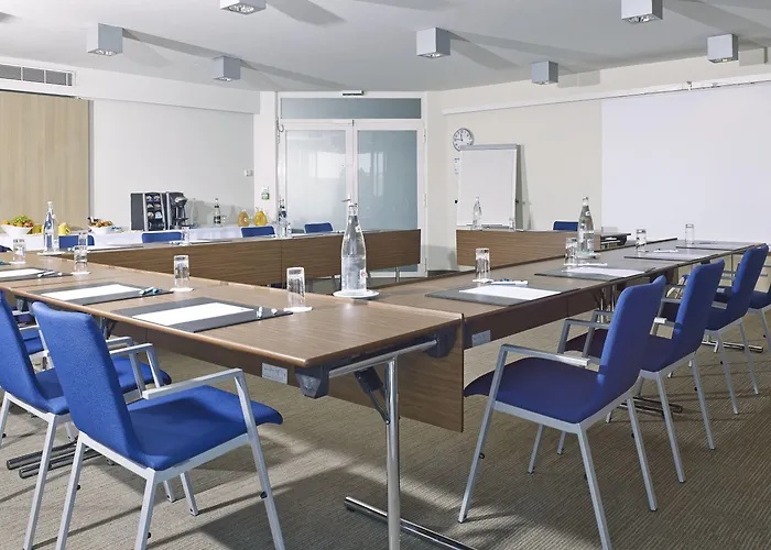 Express Toulouse Airport By Ihg