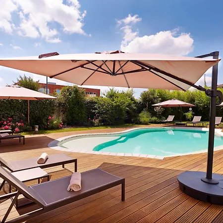 Express Toulouse Airport By Ihg Hotel