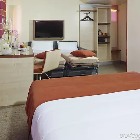 Hotel Express Toulouse Airport By Ihg